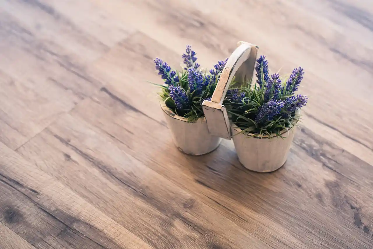 Luxury-Vinyl-Tile