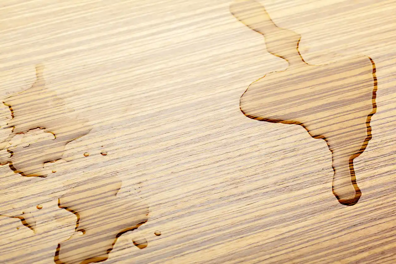 What-Should-I-Do-When-My-Floor-Gets-Water-Damaged